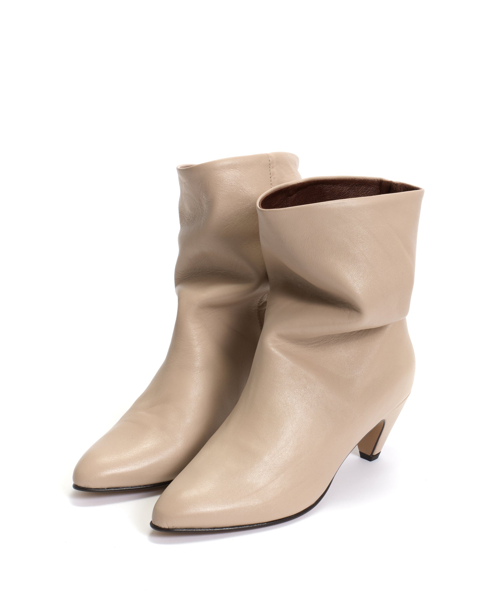 Vully 50 stiletto Soft calf Biskit beige