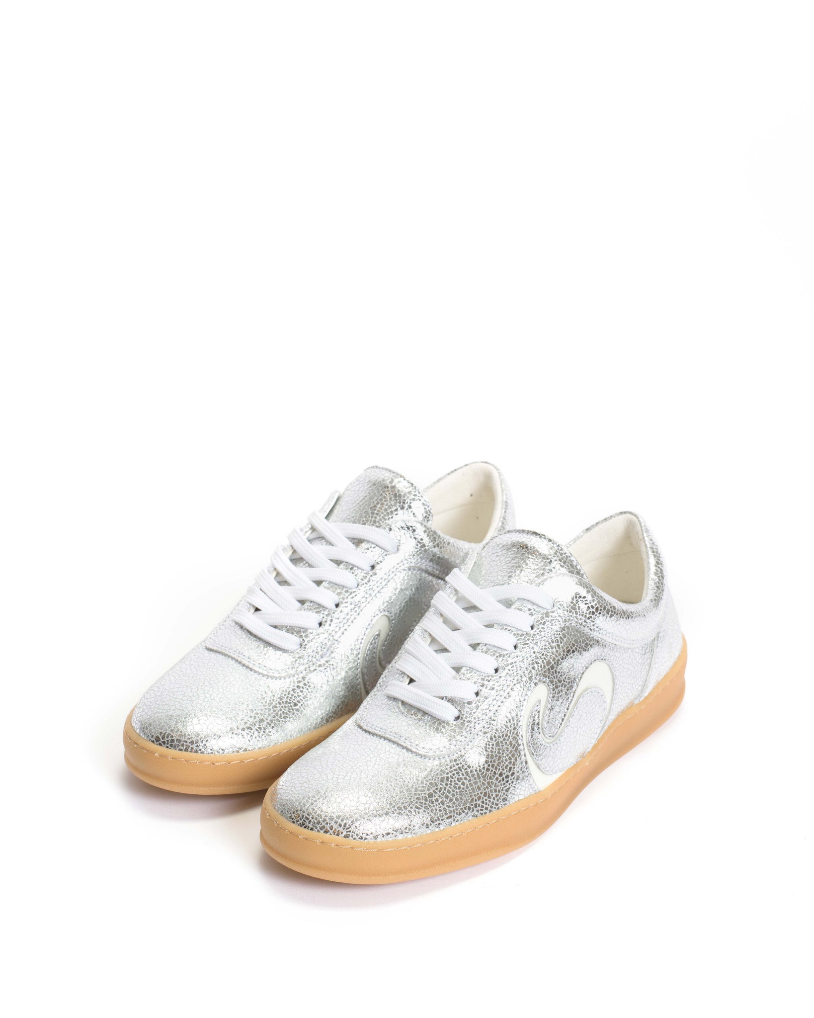 Blaire Crackled metallic goat & polished soft calf Silver & sand white