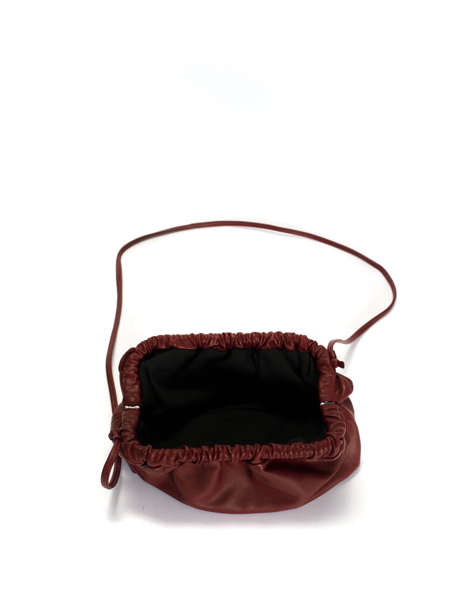 Hally grand cloud bag Silky lamb Pomegranate