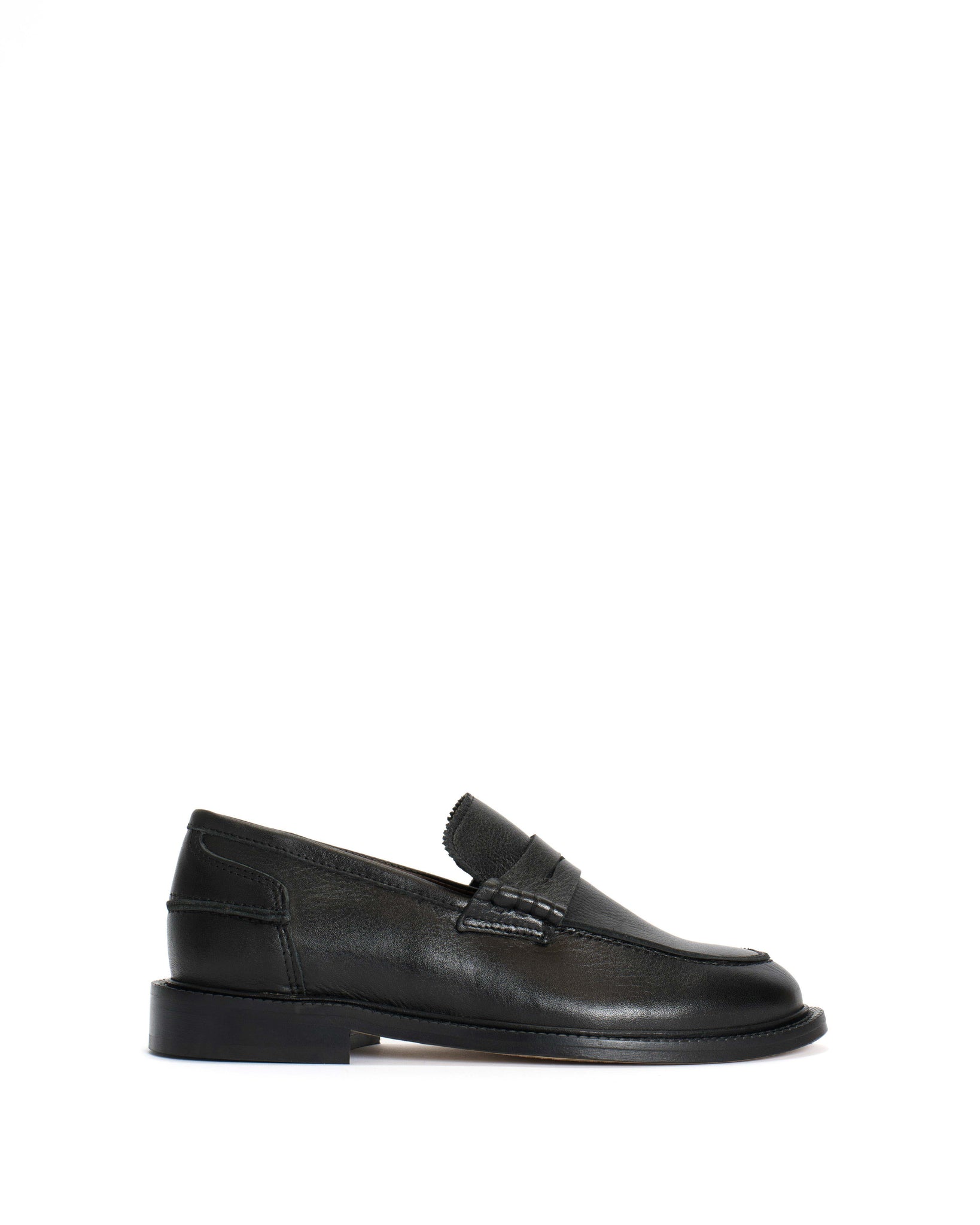 Jeanett Glossy grained vegetable tanned calf Black - Anonymous Copenhagen