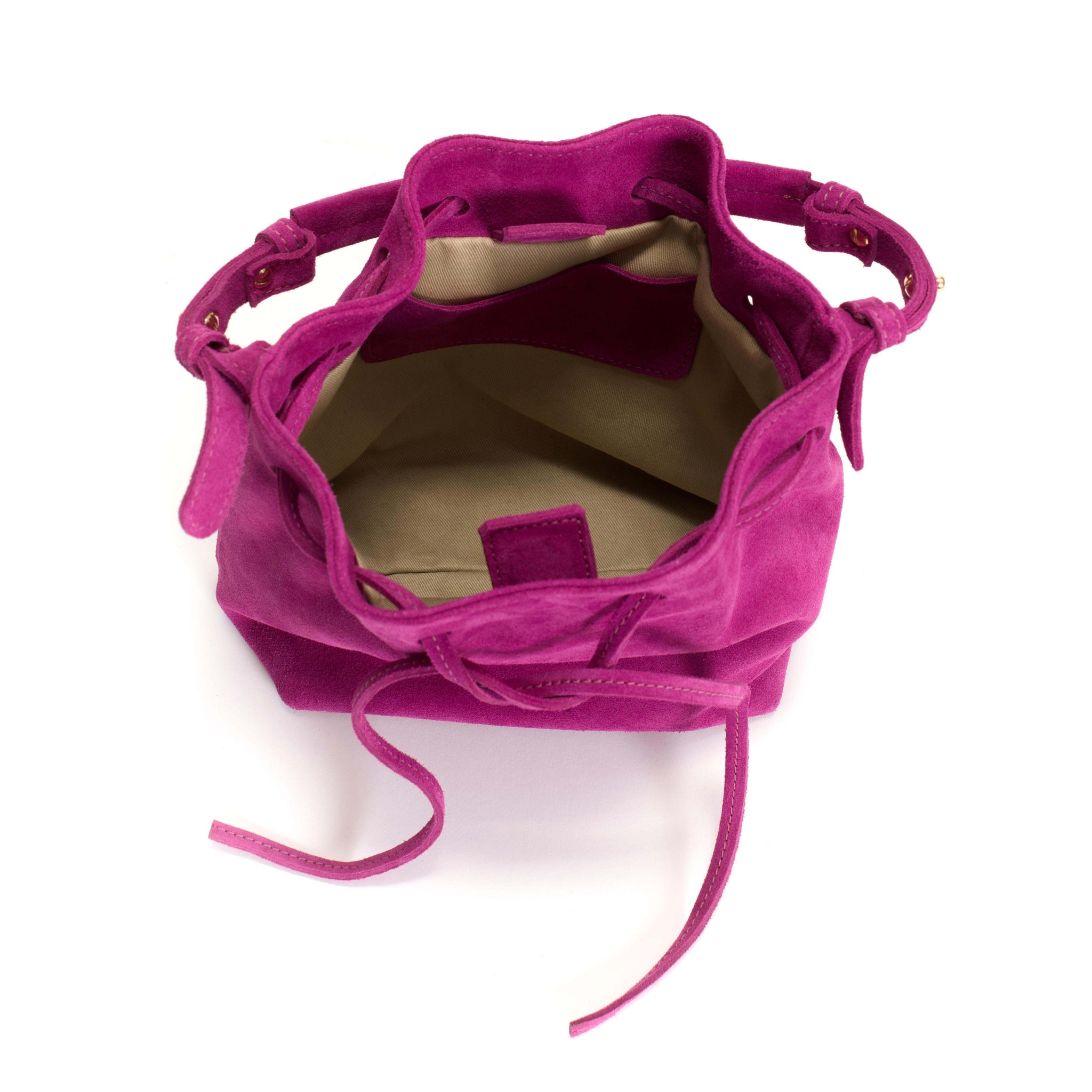 Kacey petite bucket bag Calf suede Raspberry - Anonymous Copenhagen