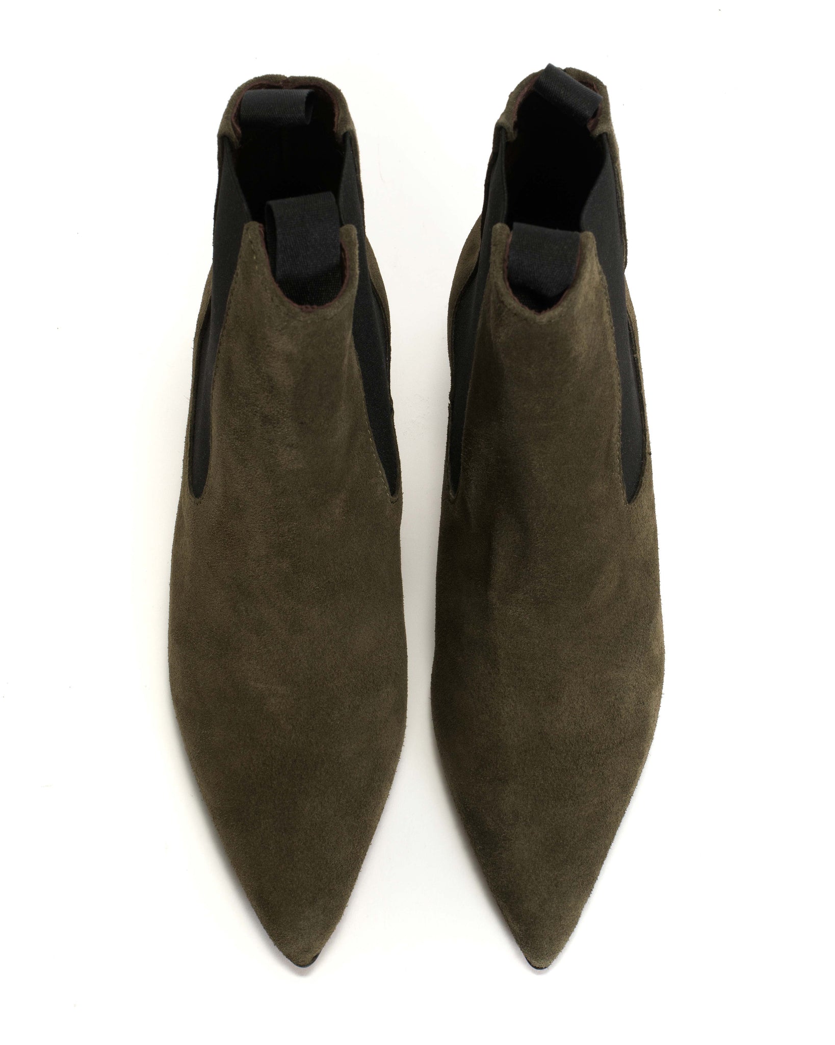 Navia 55 pin Calf suede Moss green - Anonymous Copenhagen