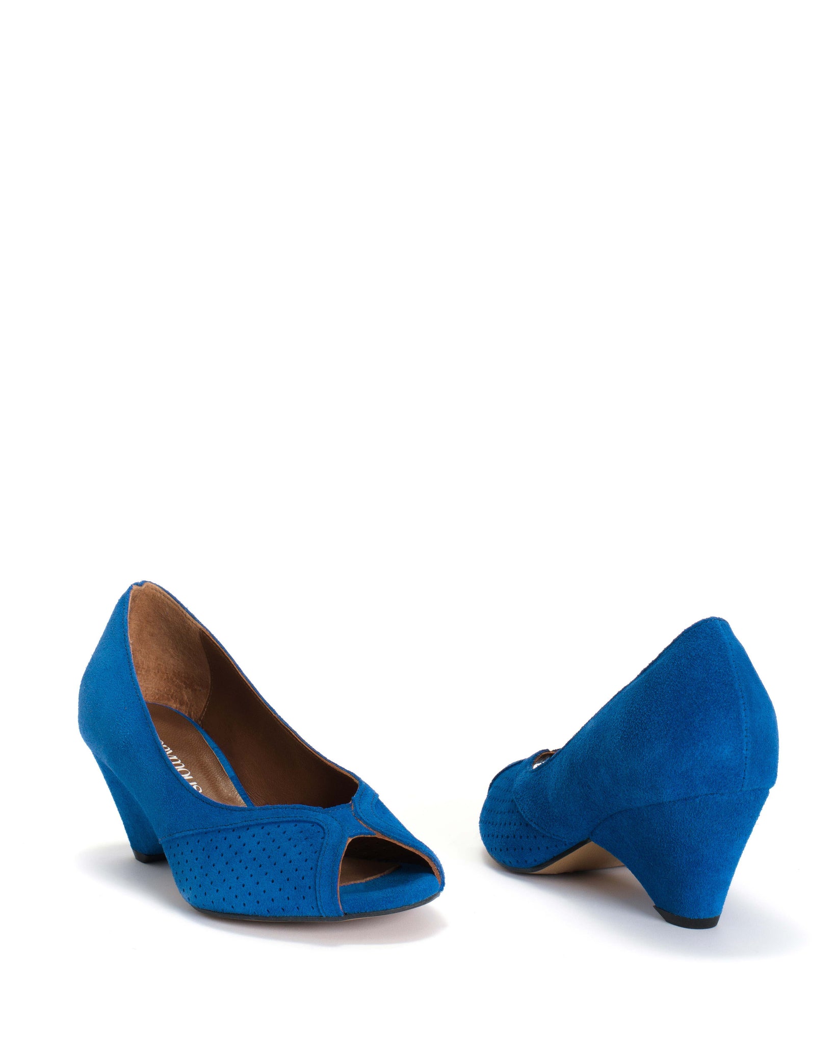 Tiffany Triangle Calf suede Electric blue - Anonymous Copenhagen