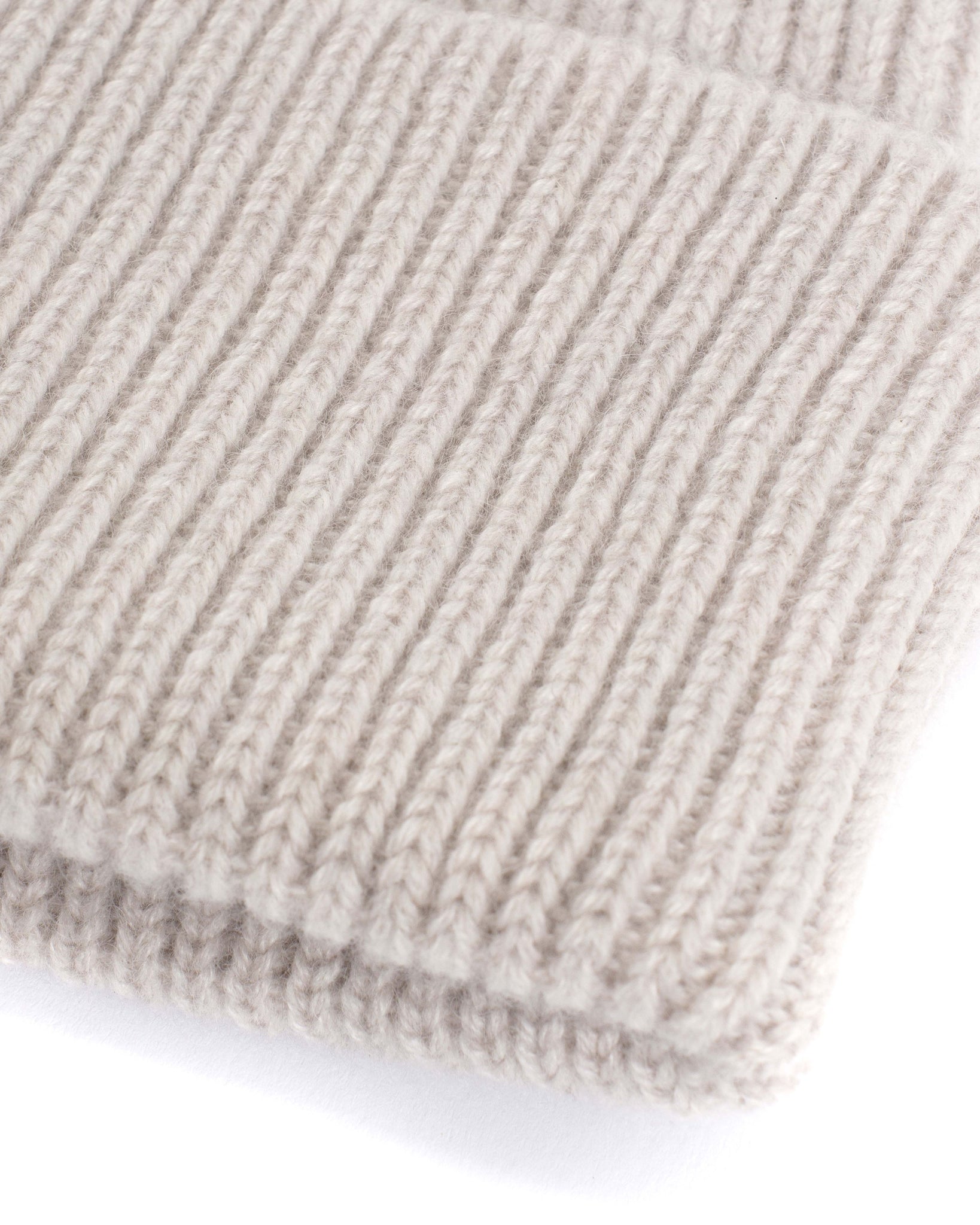 Vinni beanie 100% cashmere Ivory