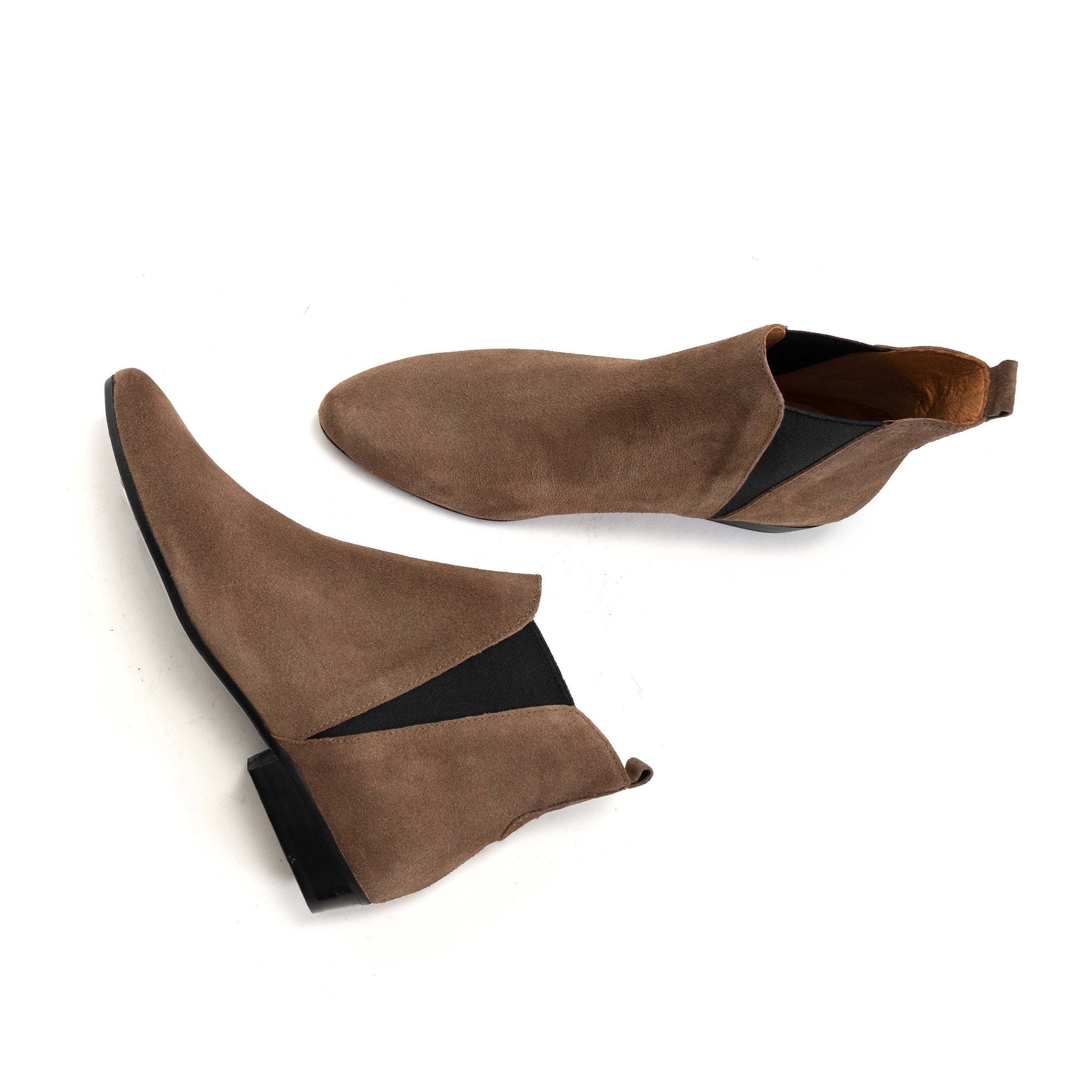 Rita Calf Suede Dark Taupe - Anonymous Copenhagen