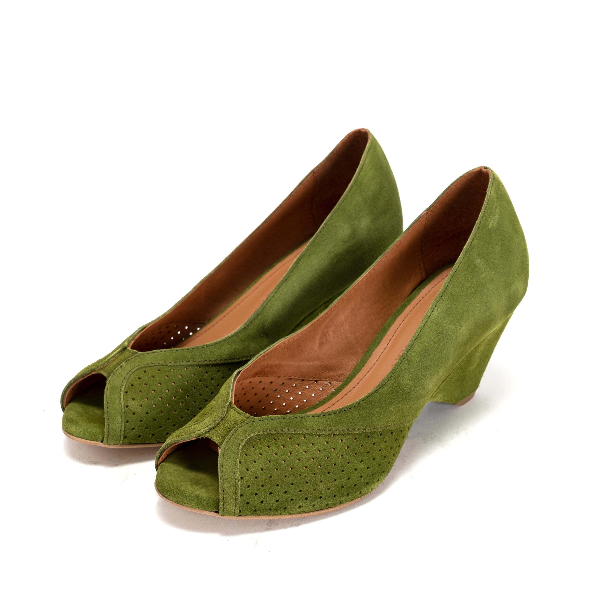 Tiffany Triangle Calf Suede Grass Green - Anonymous Copenhagen